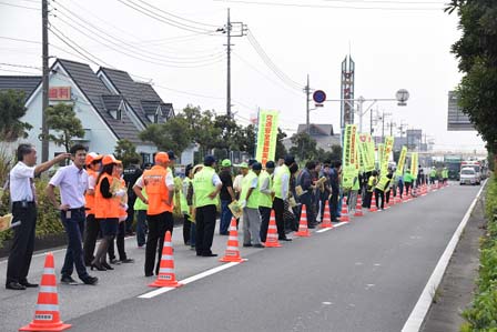 写真④警察.jpg